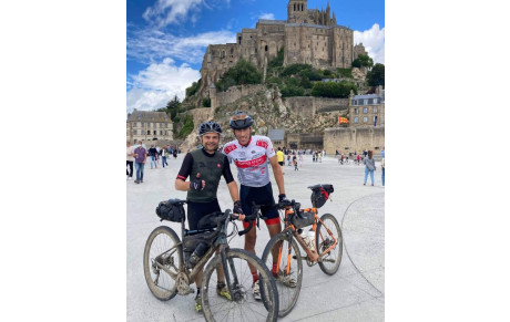 Des guerriers en pèlerinage ;-) 